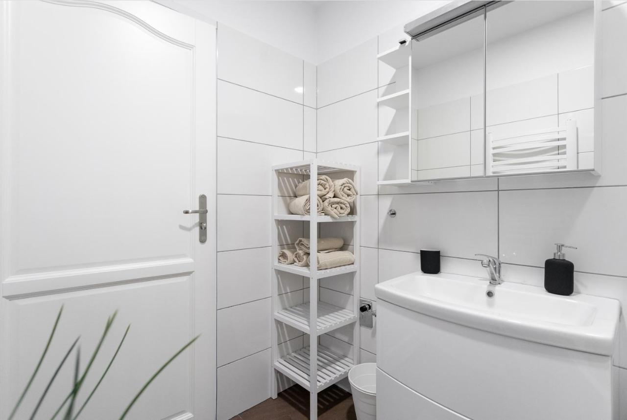 Apartamento Sunny Penthouse L Dg5'12 Viena Exterior foto